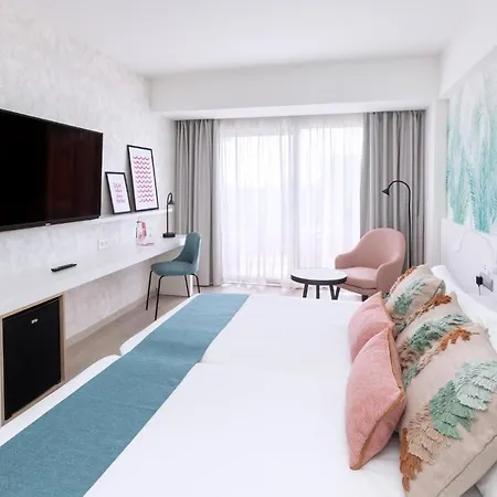 Cristina By Tigotan Palmas - Adults Only Otel